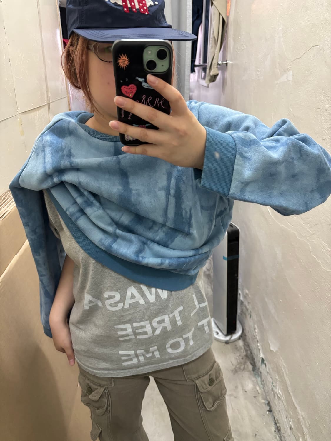 아크네 스튜디오 블루 타이다이 맨투맨 상품이미지2