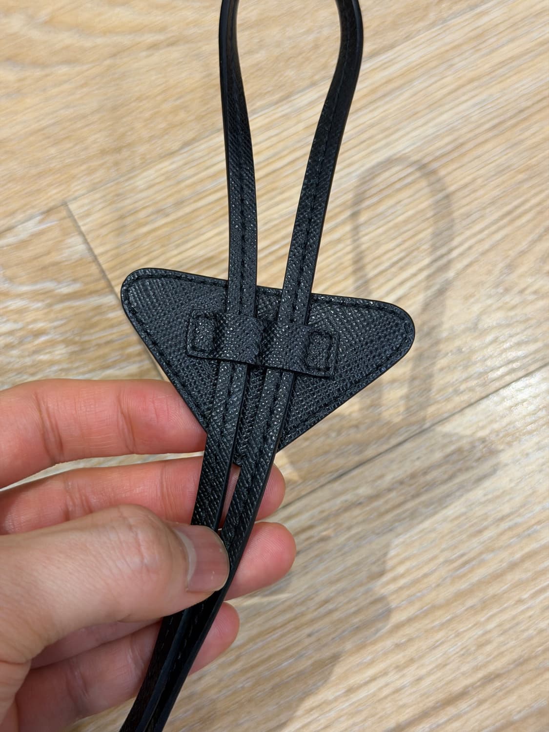 프라다 볼로타이 블랙 상품이미지3