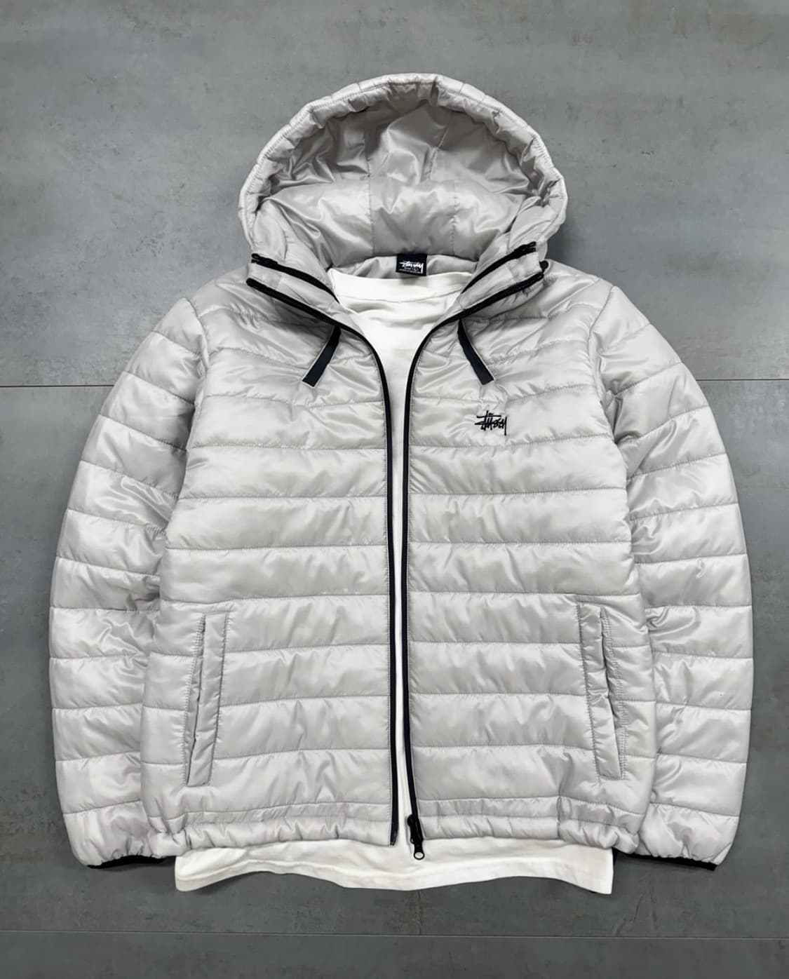스투시 경량패딩  상품이미지1