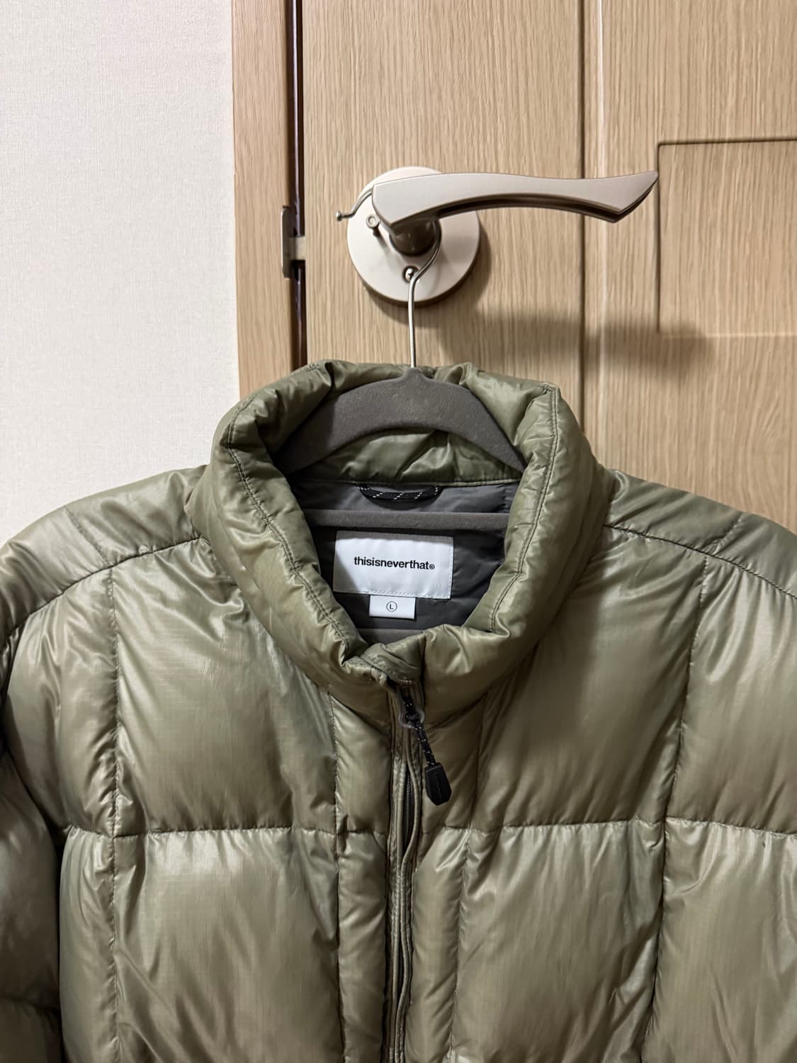 디네댓 경량패딩 다크세이지 L 상품이미지2