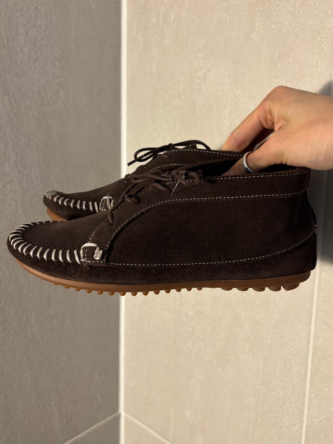 미네통카 스웨이드 처카부츠 상품이미지1