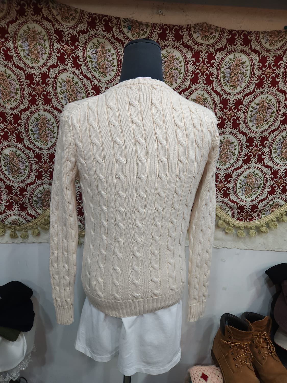 폴로 랄프로렌 연베이지 브이넥 꽈배기 코튼 니트

 상품이미지6