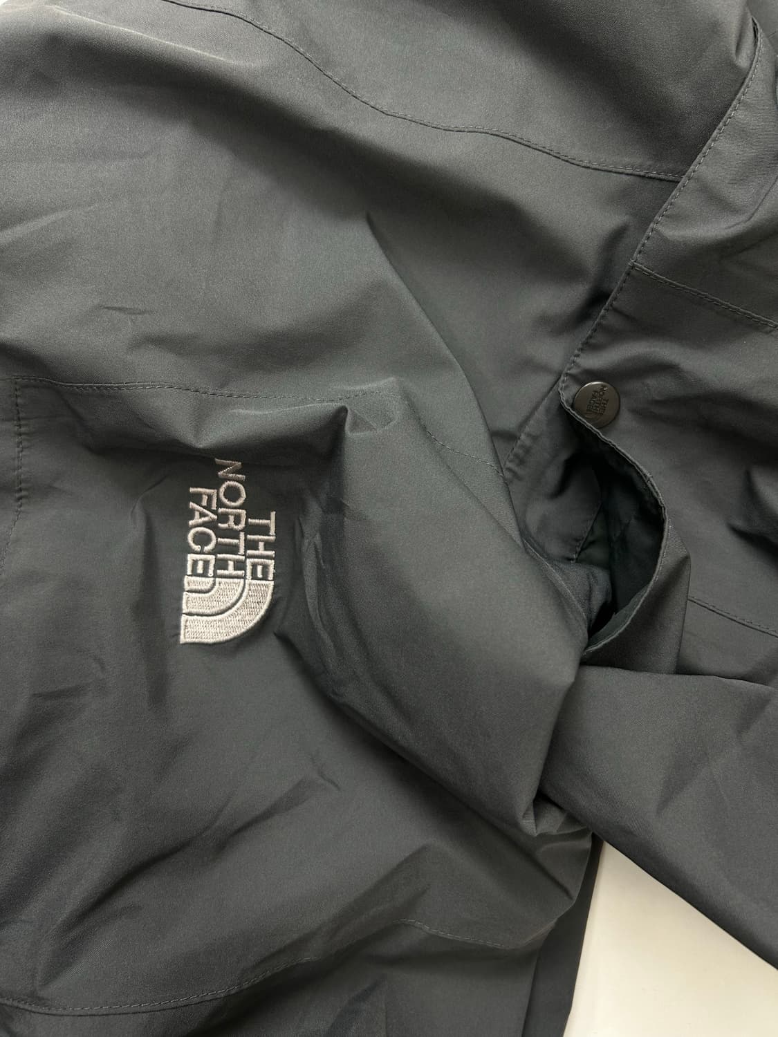 노스페이스 라이트그레이 고어텍스 바람막이 100 상품이미지5