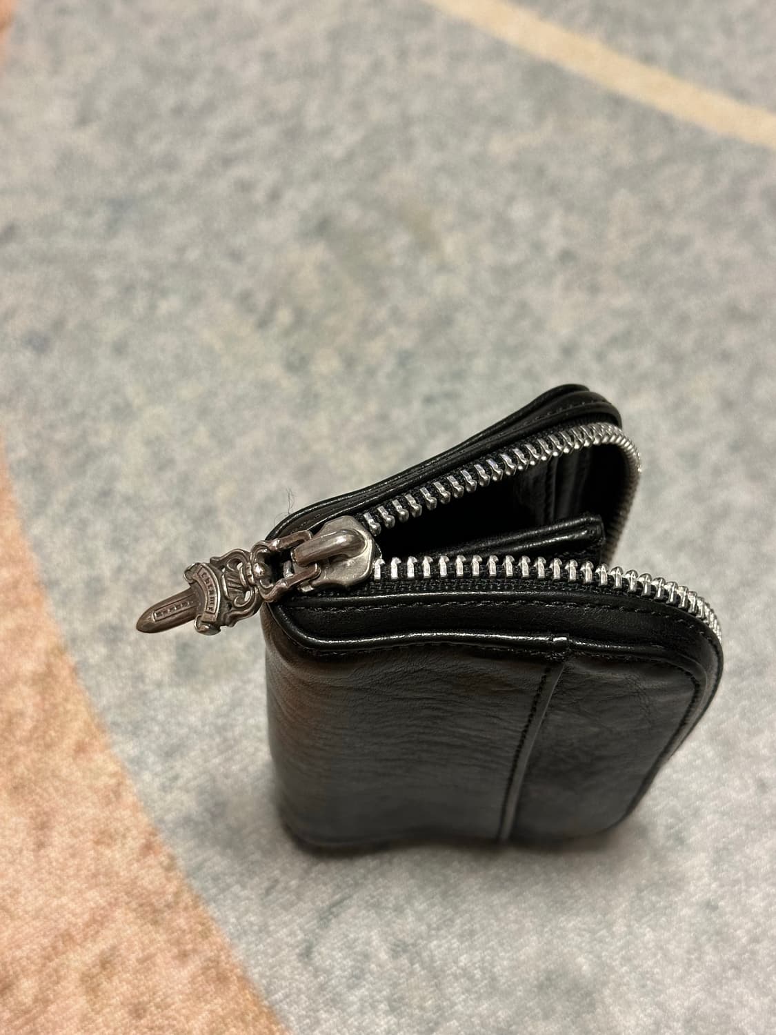 크롬하츠 (Chrome Hearts) 대거 코인지갑 (카드수납가능) 상품이미지9