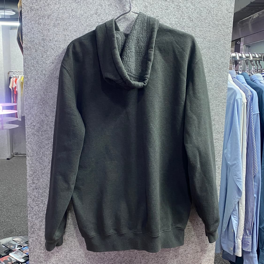 칼하트 패치로고 그레이 후드집업 B3178 상품이미지4