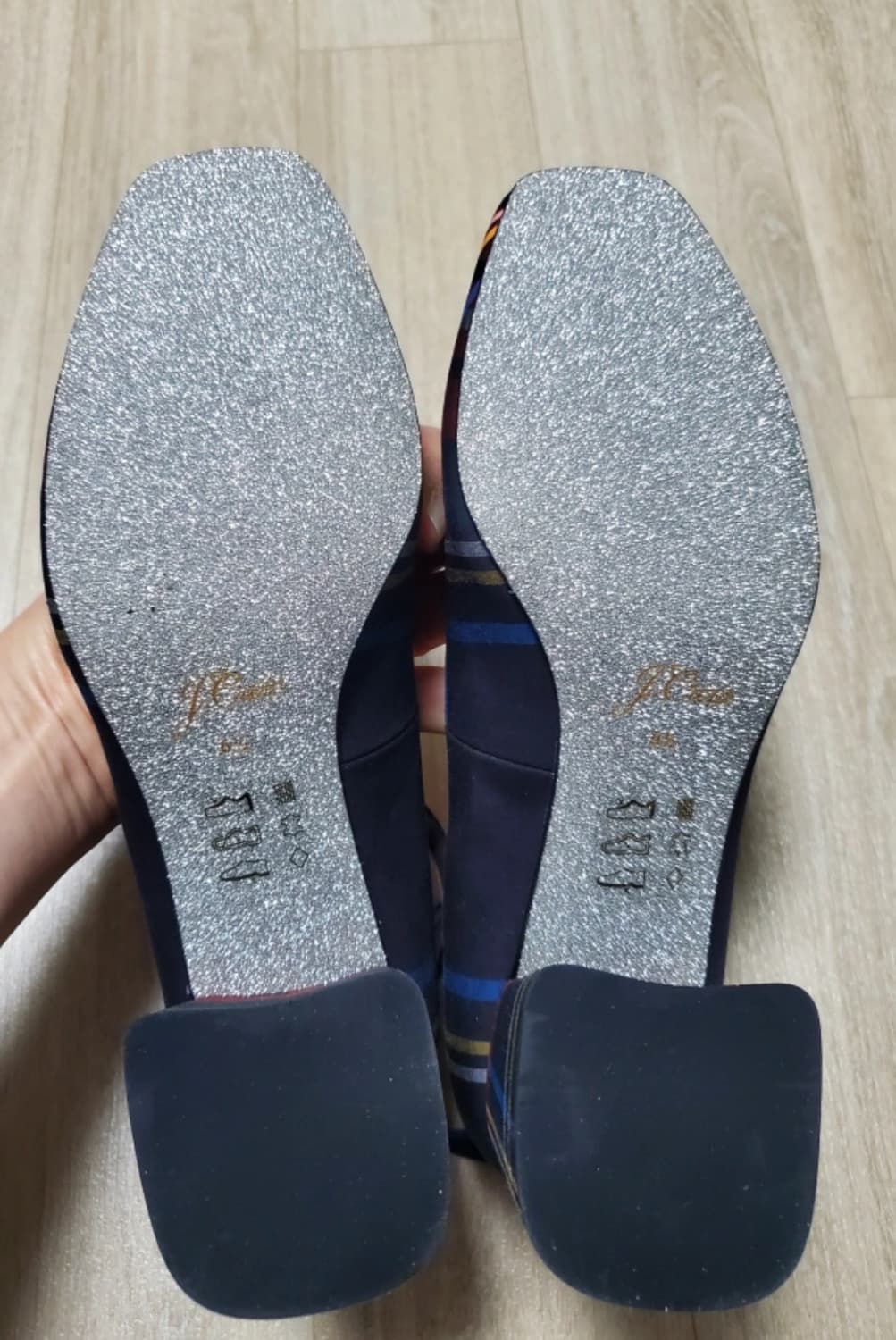  J.Crew 스튜어트 타탄 블록 힐 펌프스 상품이미지5