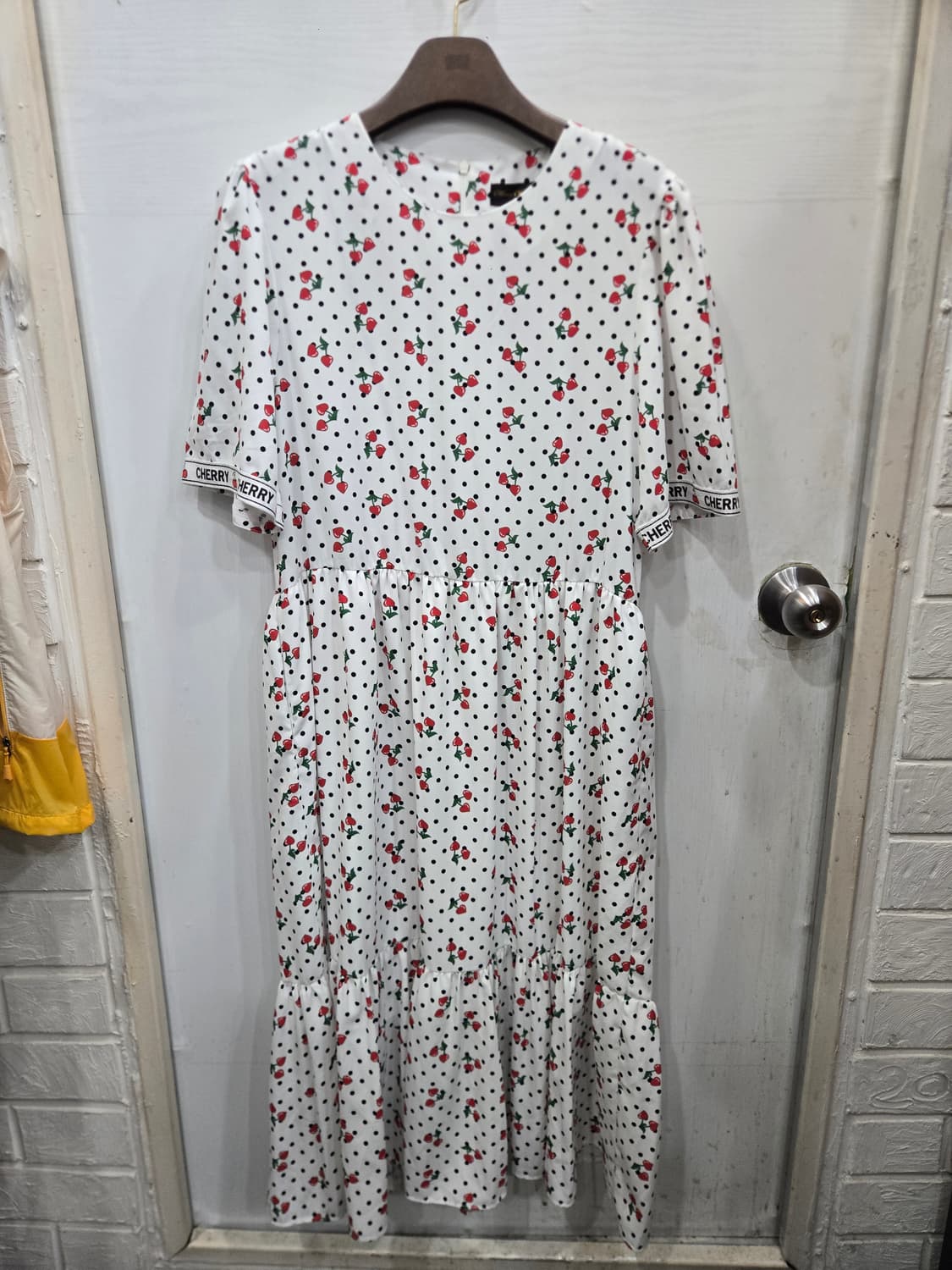 S,90,크게나옴)) 체리 도트 롱 원피스! 실물 짱 귀엽고 이뻐용~ 상품이미지1