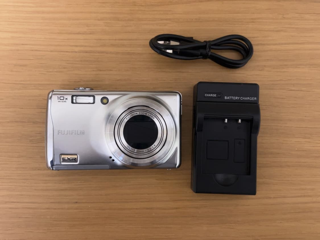 작례포함 !) 후지필름 파인픽스 F70exr 실버 상품이미지1