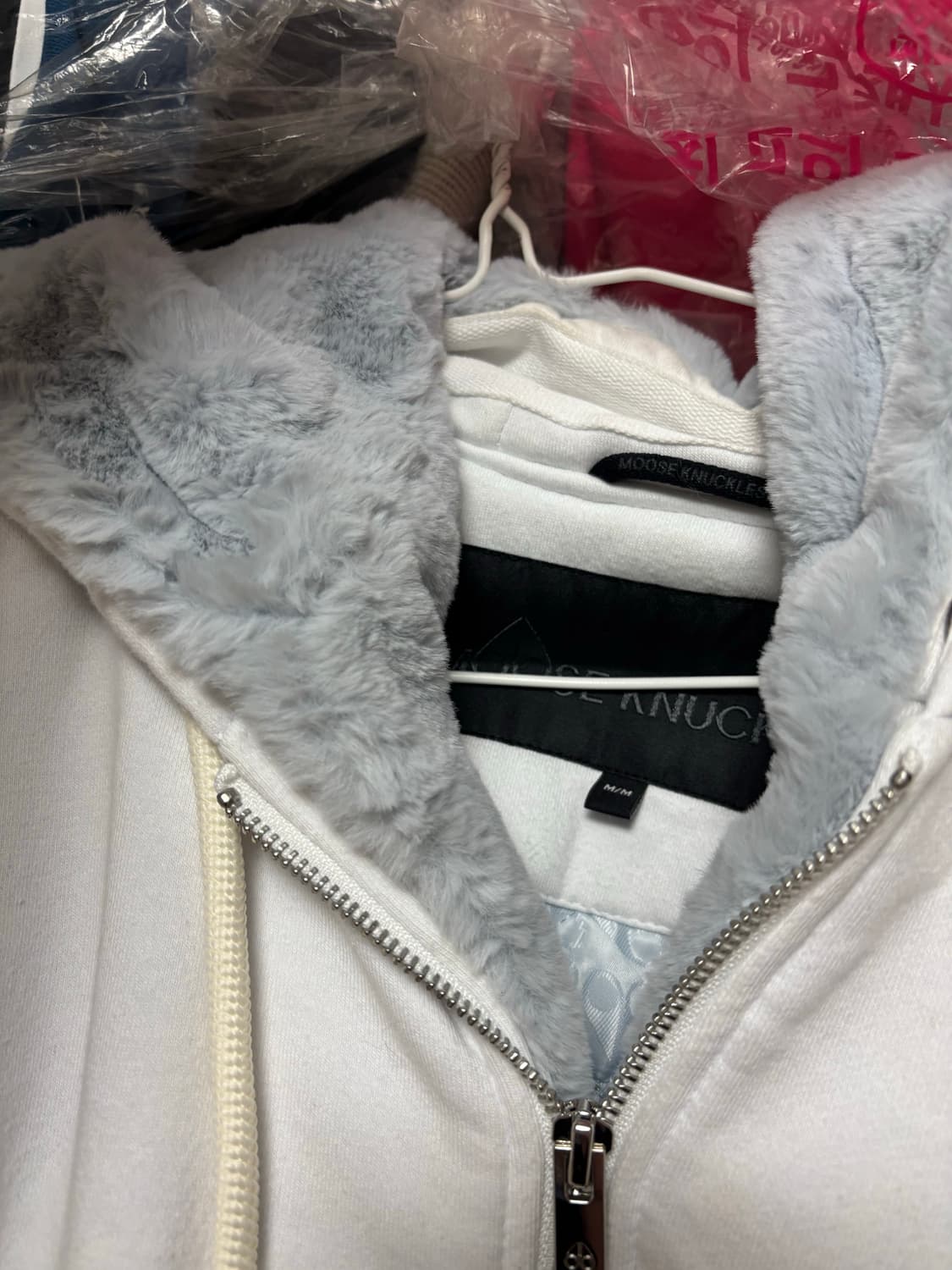 무스너클 버니스웨터 후드집업 상품이미지3