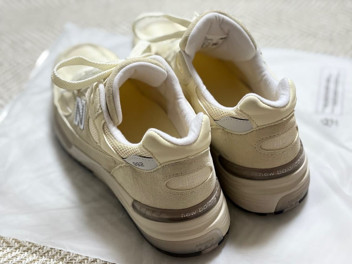 뉴발란스 992 메이드 인 USA 칼슘 로우 캐슈 상품이미지5