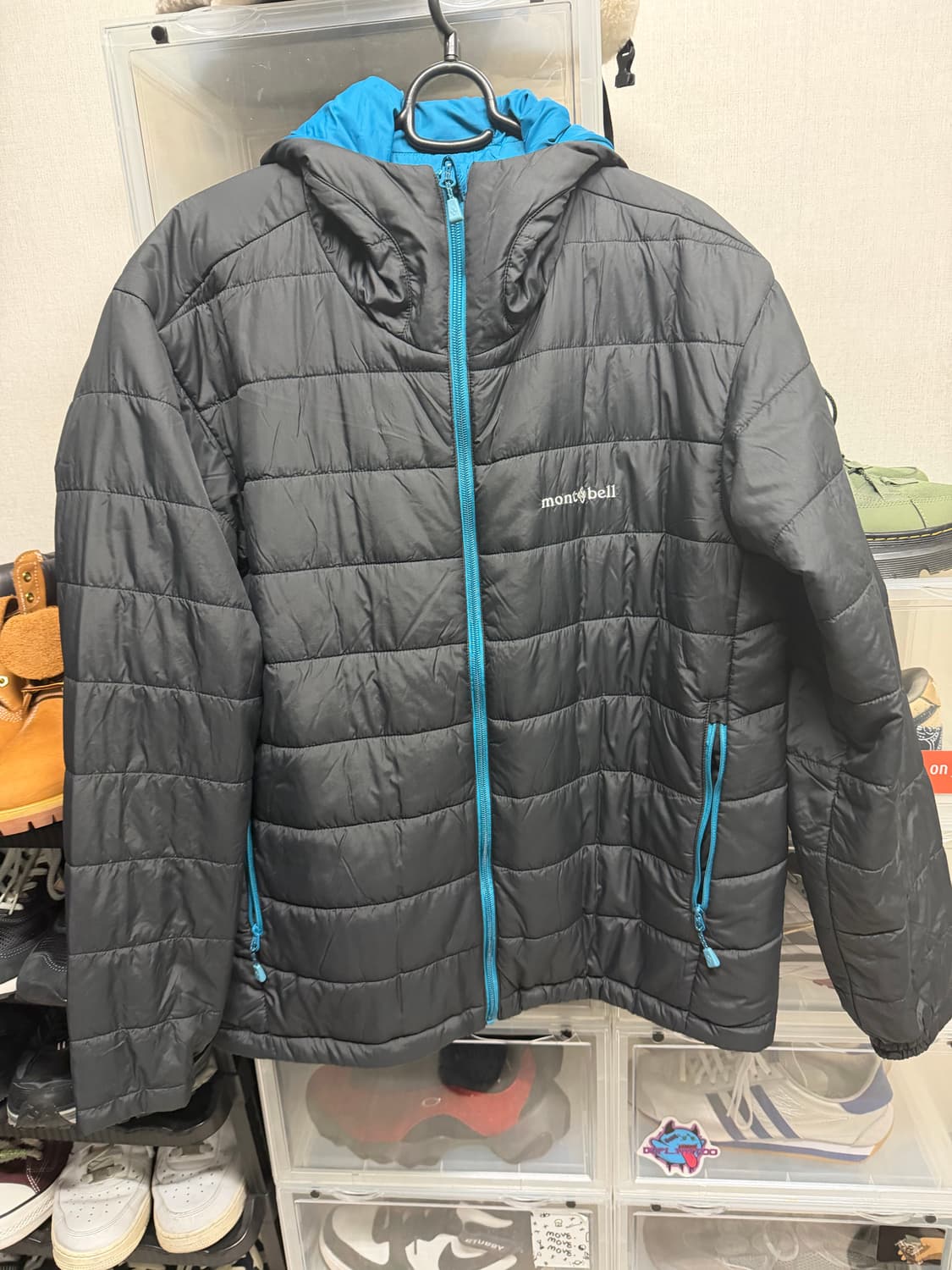 [L] 몽벨 써마랜드 리버시블 경량패딩 건메탈x블루사파이어 색상 상품이미지1
