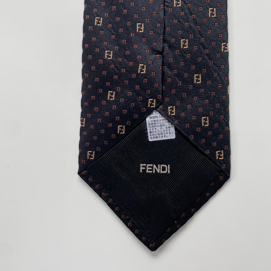펜디 (FENDI) 모노그램 명품 정품 넥타이 상품이미지7