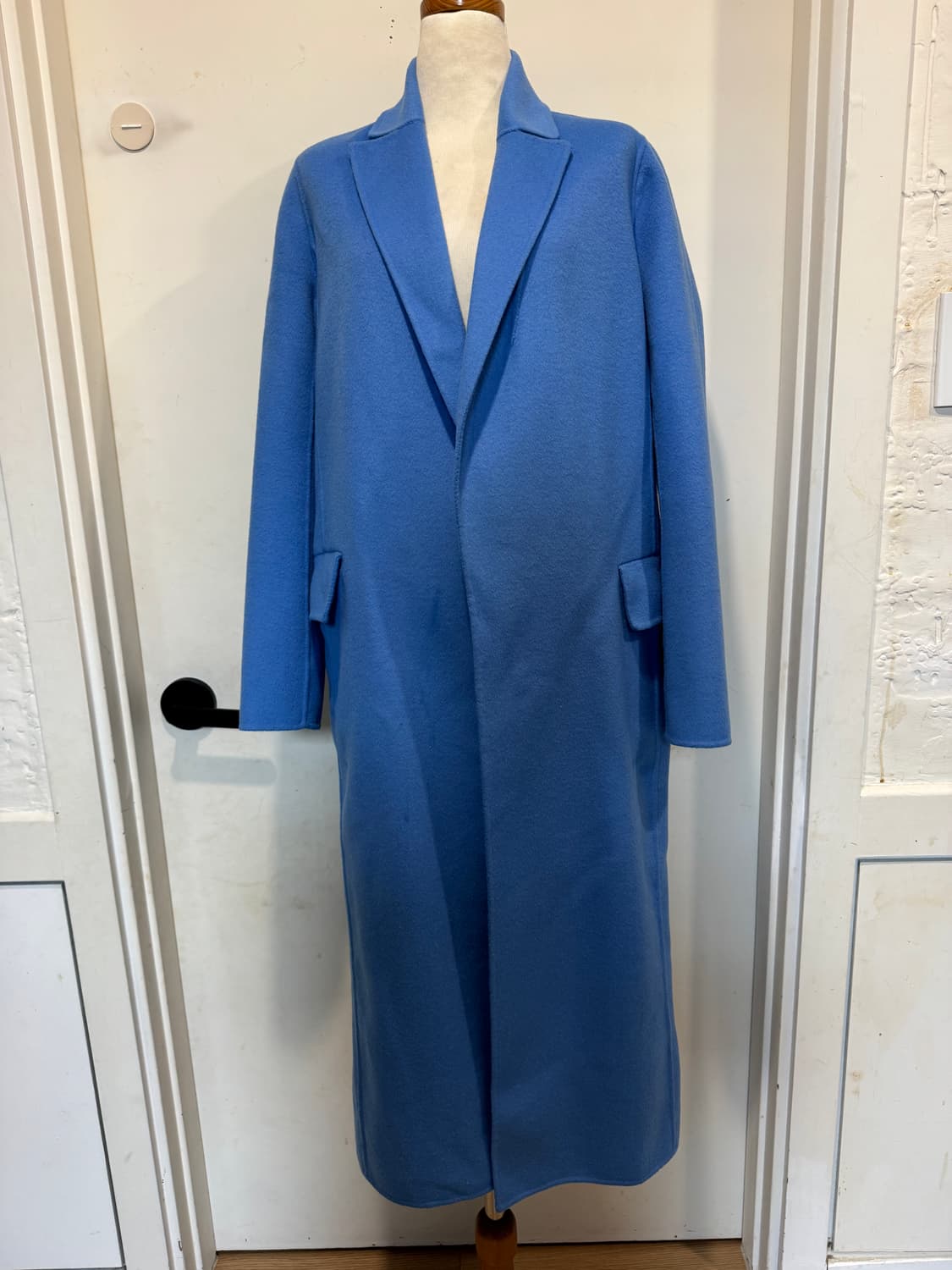 마쥬 블루 롱코트 상품이미지2