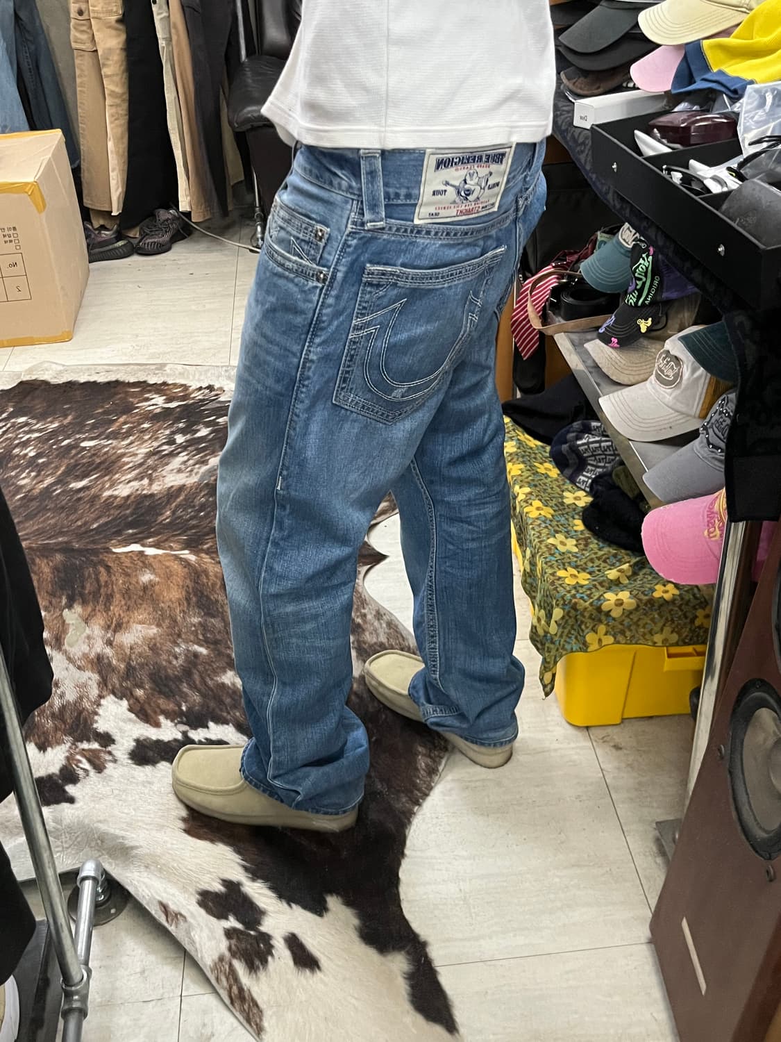 TRUE RELIGION STRAIGHT FIT DENIM 상품이미지3