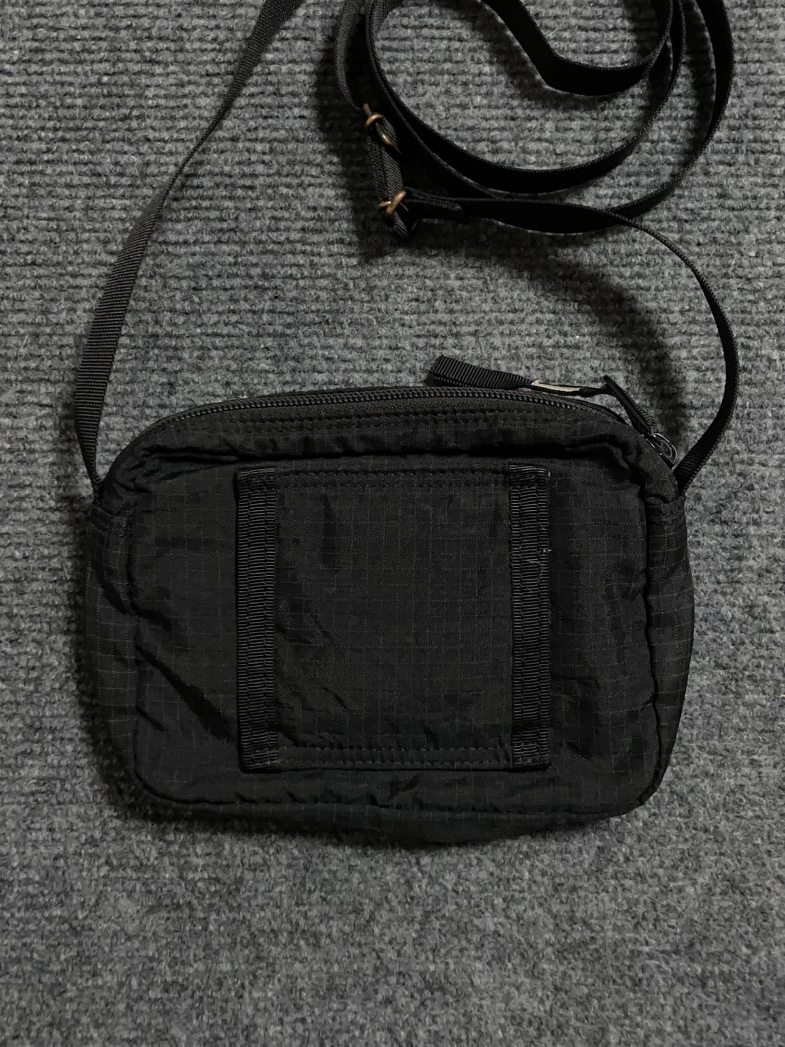 포터 나일론 립스탑 숄더백 상품이미지5