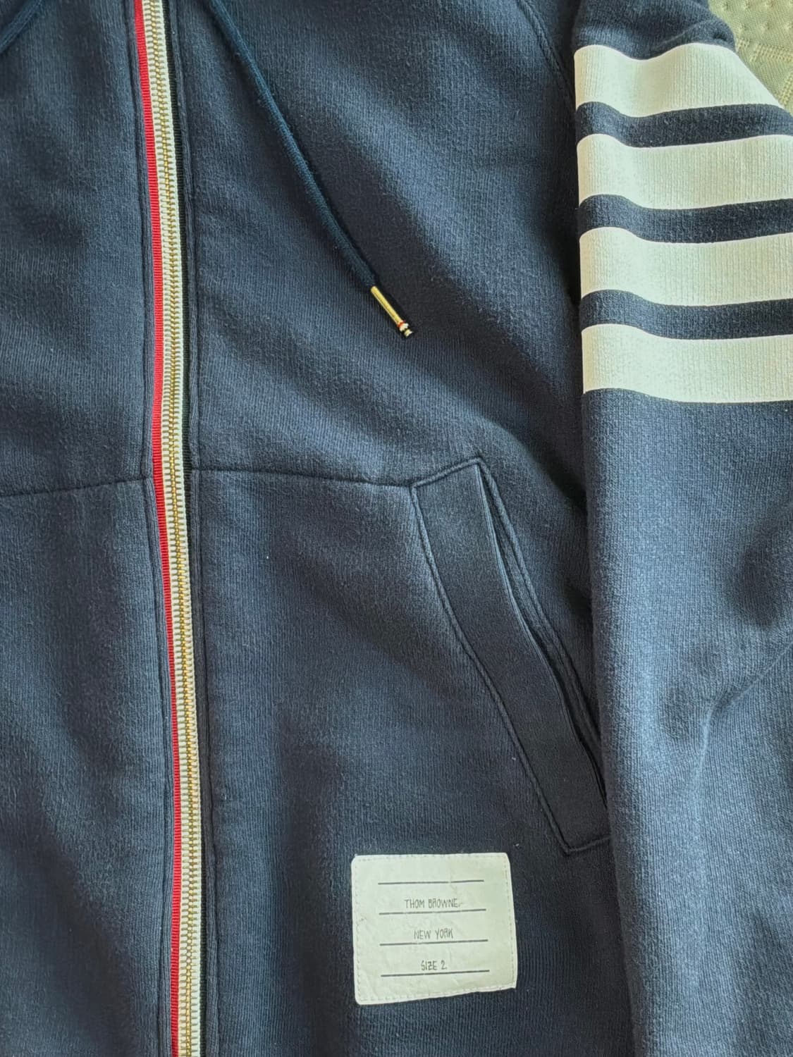 톰브라운 후드집업 판매합니다 상품이미지1