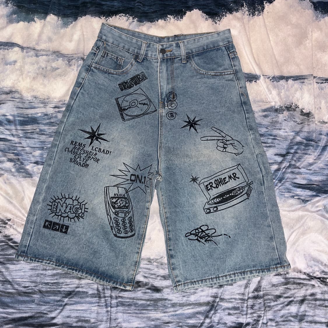 Rockstar Printing Bermuda Pants 상품이미지1