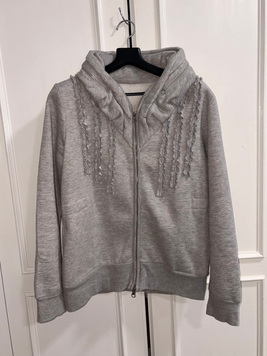 Ruffle grey hood zipup 상품이미지2