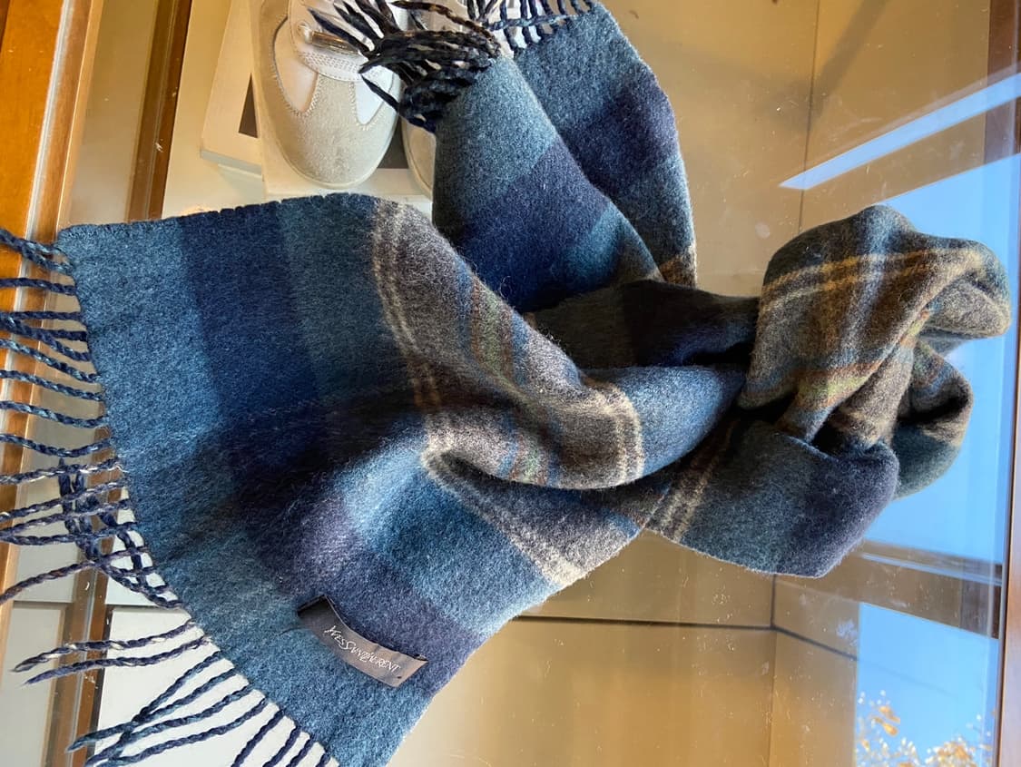 이브생로랑 머플러 상품이미지9