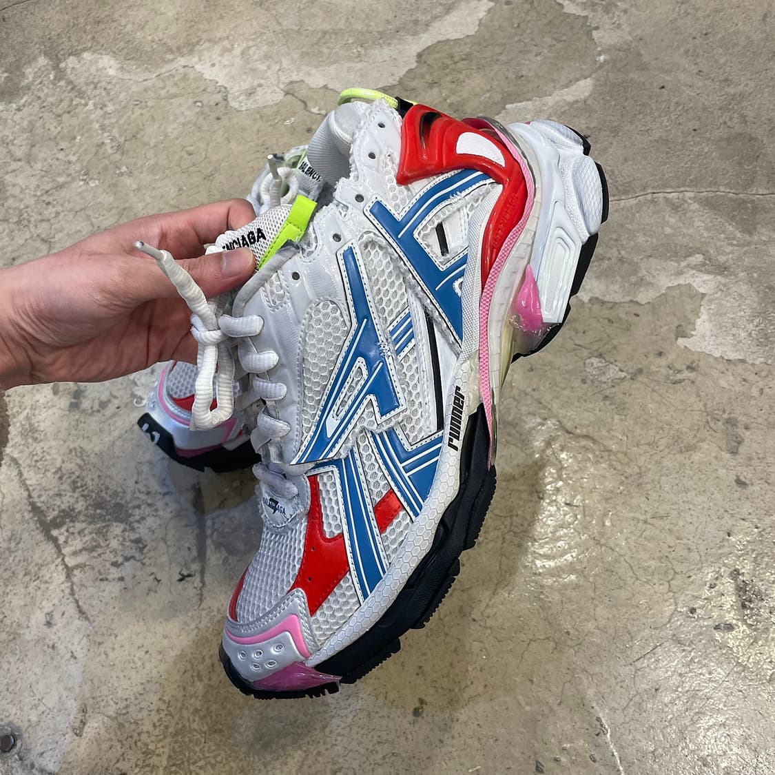 발렌시아가 러너 멀티컬러 스니커즈 상품이미지4