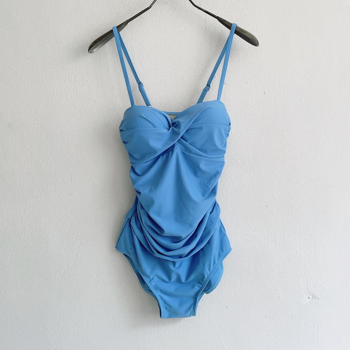 미착용 도로시비치 수영복 상품이미지1