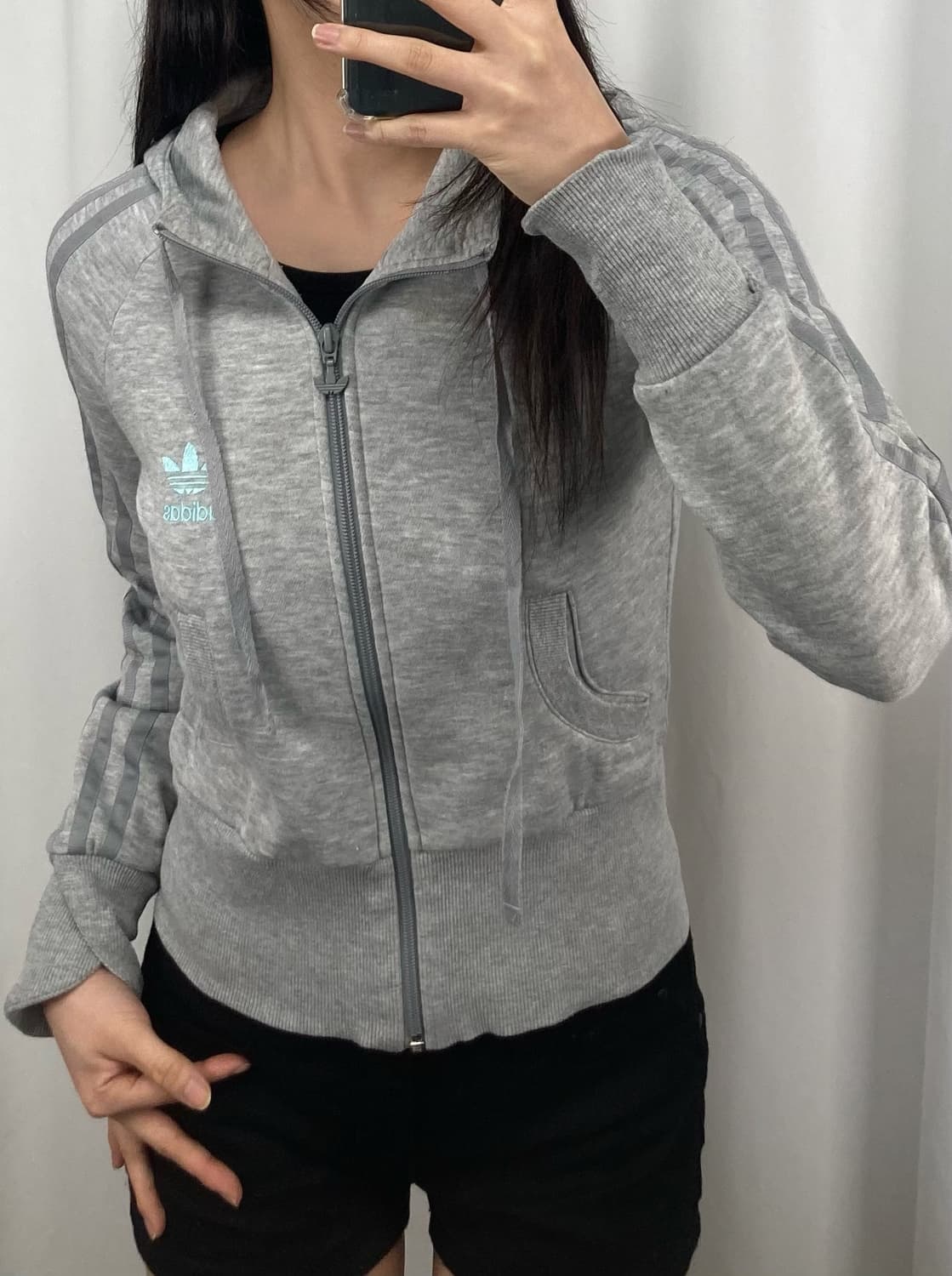 아디다스 그레이 후드집업 상품이미지1