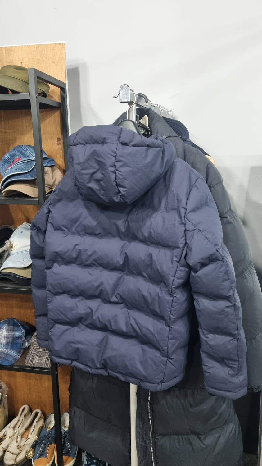 유니클로 심리스패딩 90~95(s) 가슴단면52 상태7/10 상품이미지2