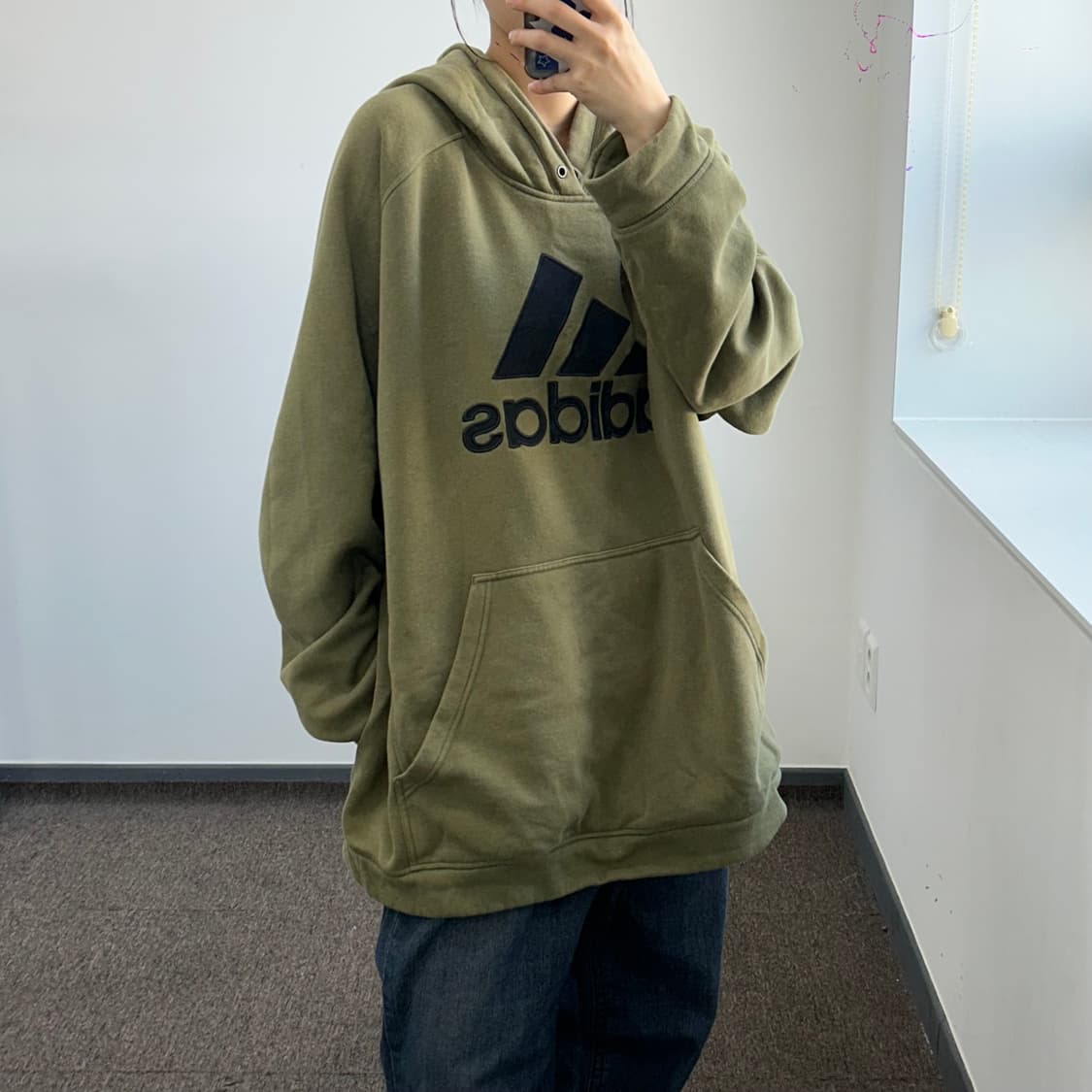 Adidas 빅 삼각로고 올리브 후드티 상품이미지2