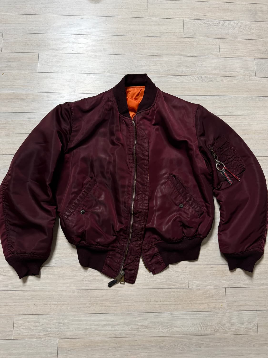 Prada 빈티지 디스트레드 Ma-1 봄버 자켓 상품이미지1