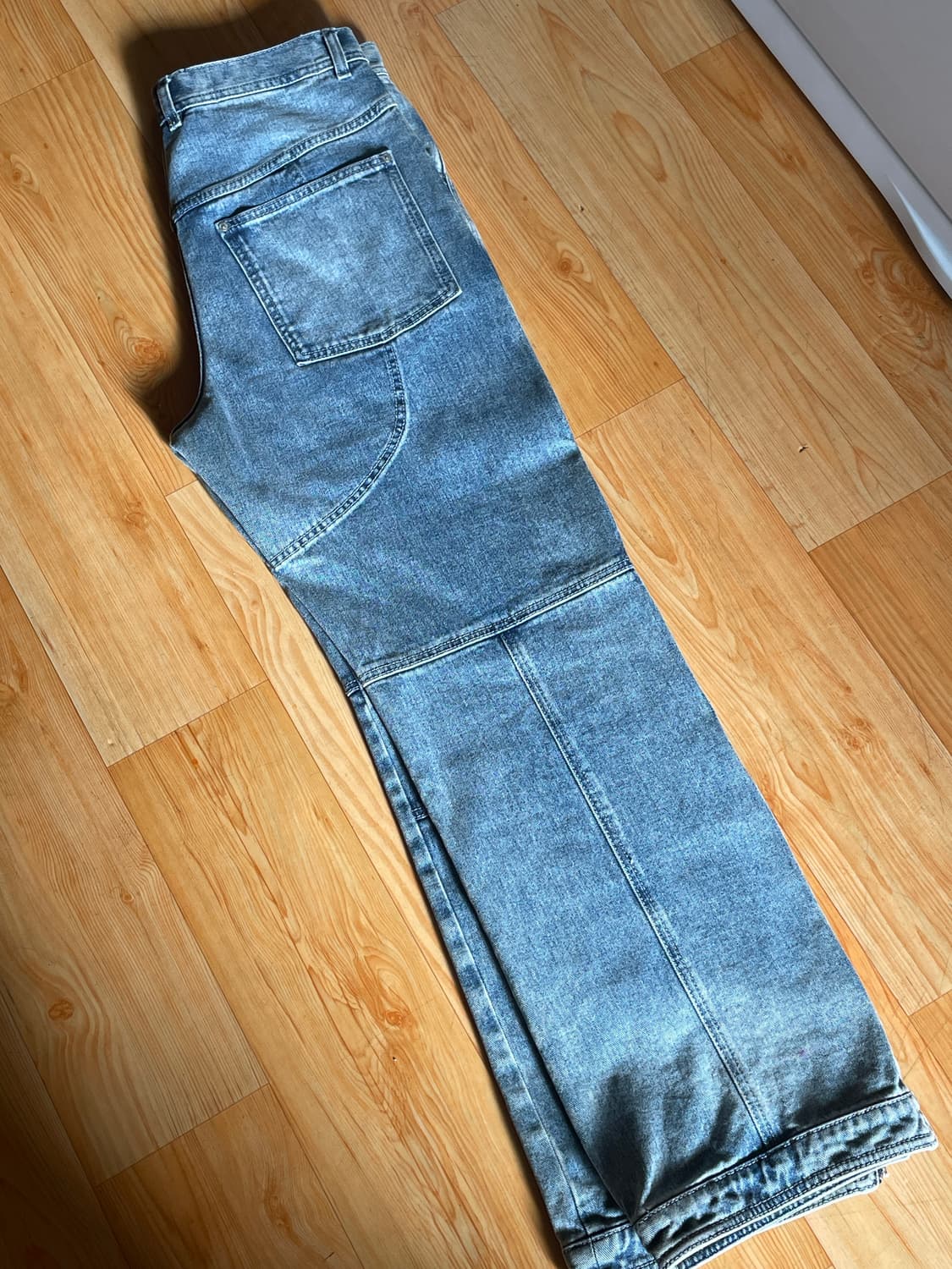 앤더슨벨의 워시드 블루 지퍼 와이드 레그 진 상품이미지5