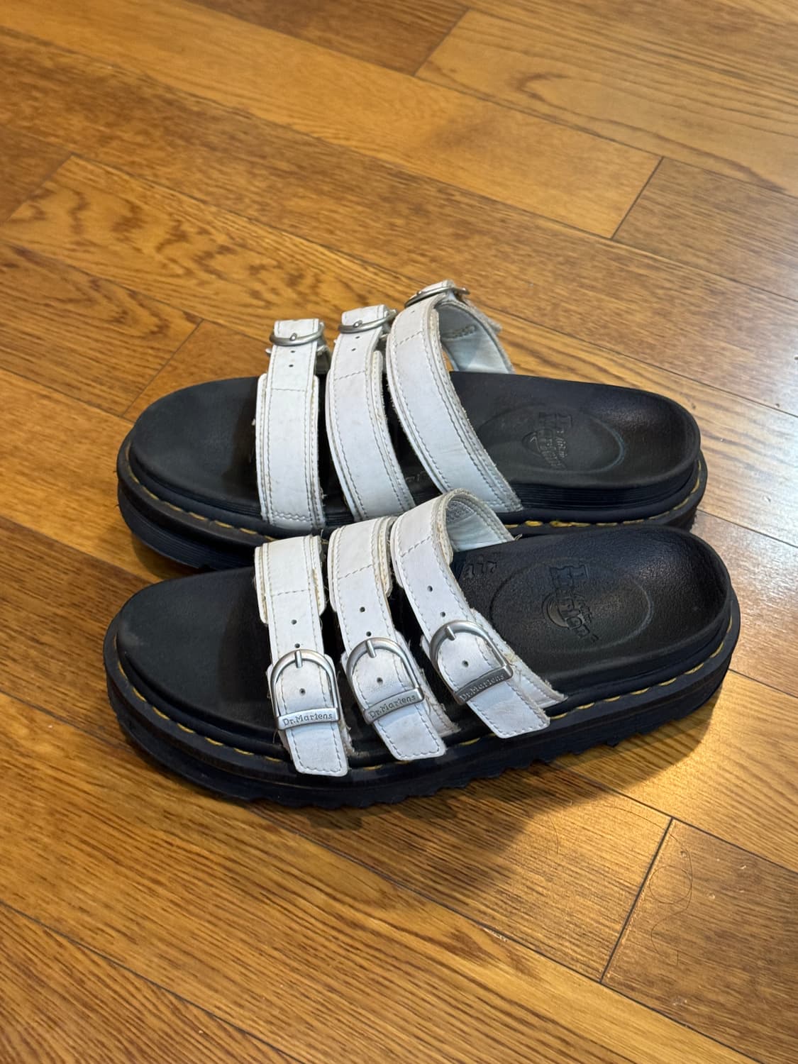 닥터마틴 블레어 하이드로 상품이미지2