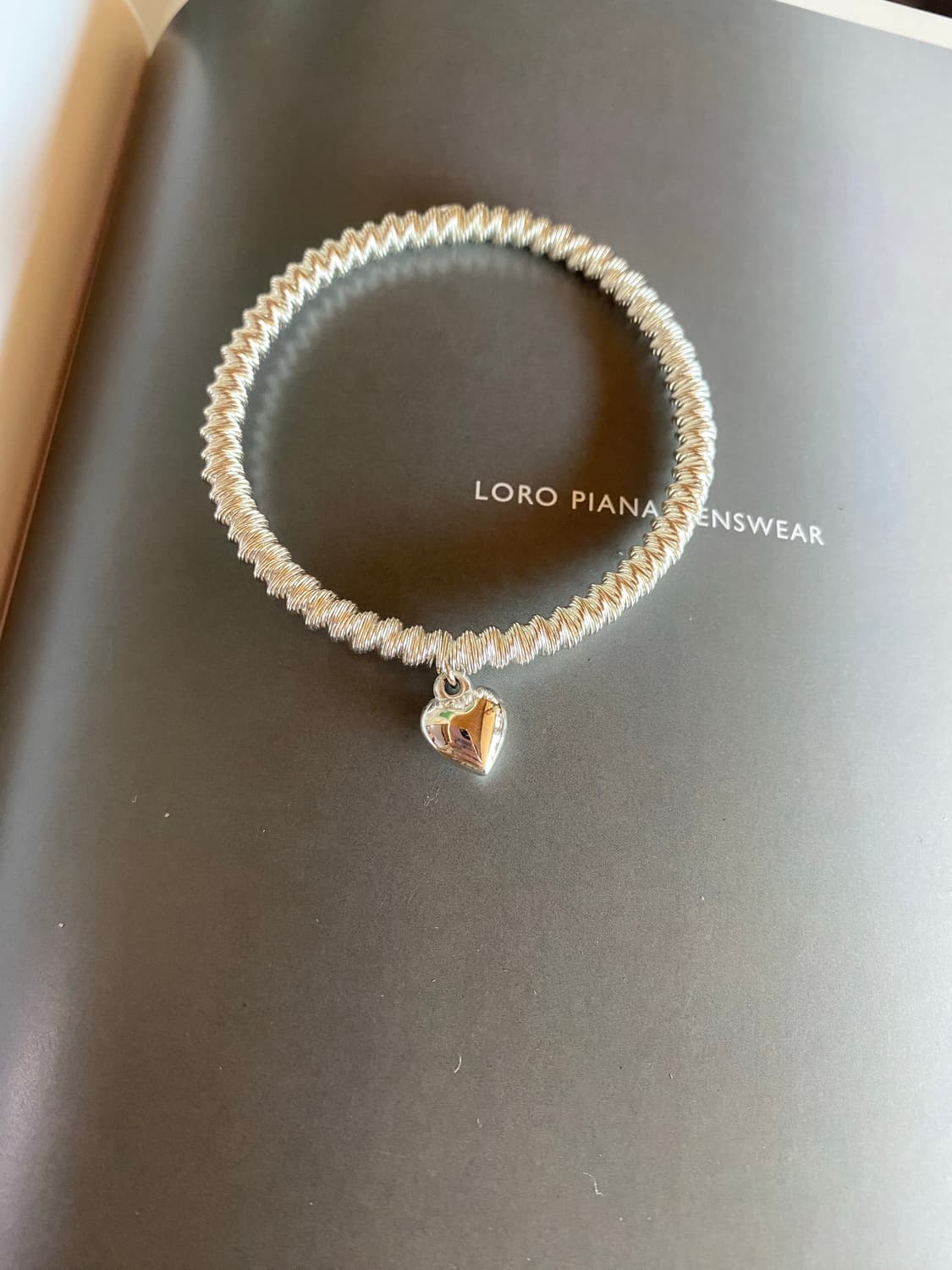 빈티지 하트 스프링 팔찌 상품이미지3