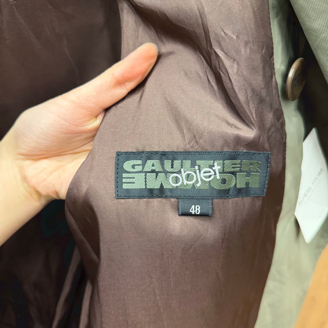 장폴고티에 트렌치 코트 더블 브레스티드 견당 벨트 디테일 카키 그레이 상품이미지7