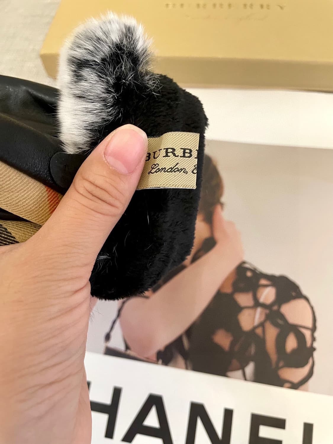 버버리 장갑 가을 겨울 보온 클래식 심플
 상품이미지4