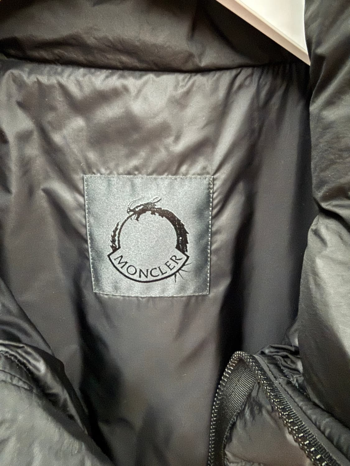 뭉클레어 용의해 한정판 차오펑 슈퍼라이트 다운 4사이즈 상품이미지4