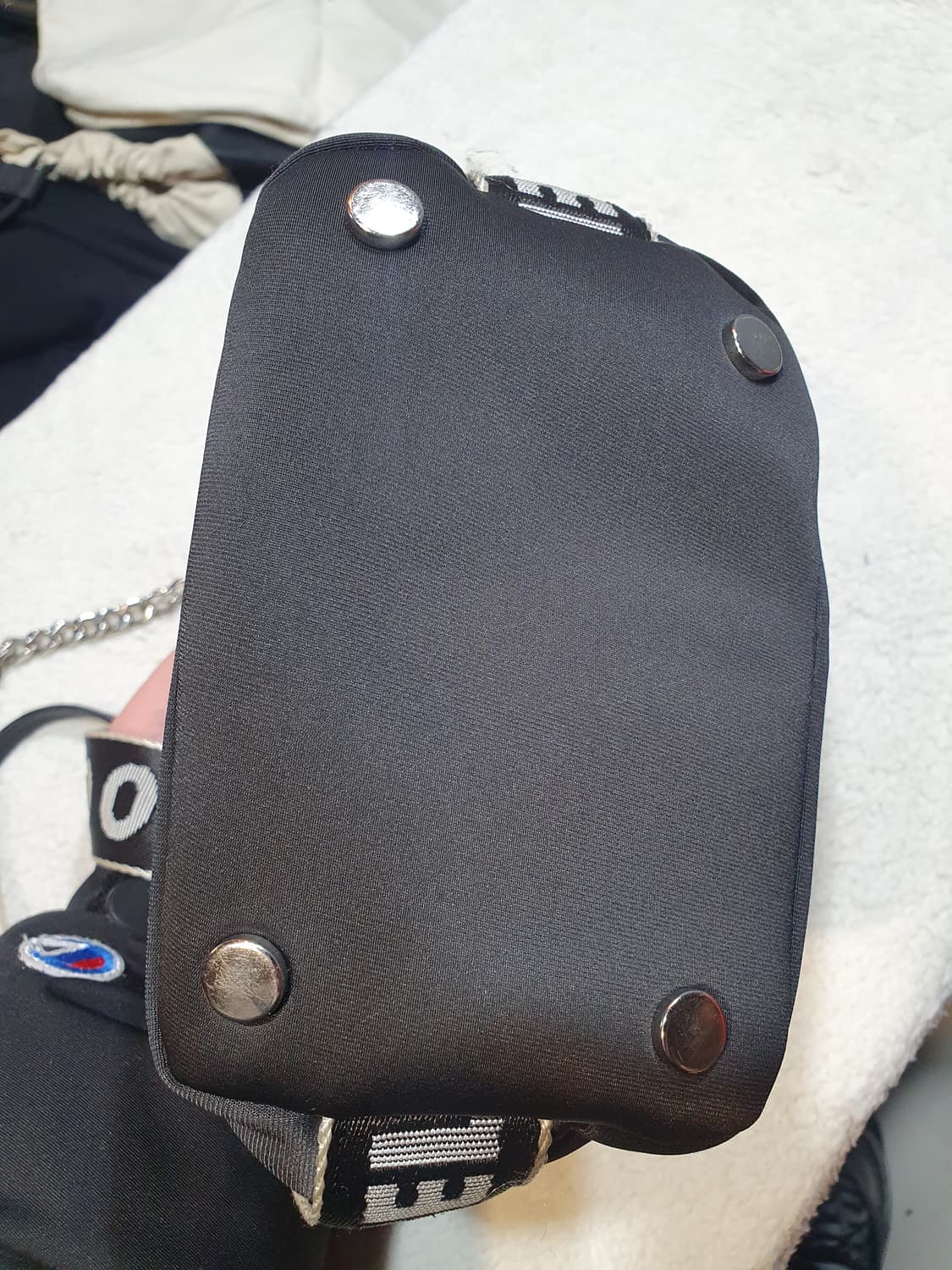 자라 블랙 버킷백 숄더백 체인백 상품이미지4