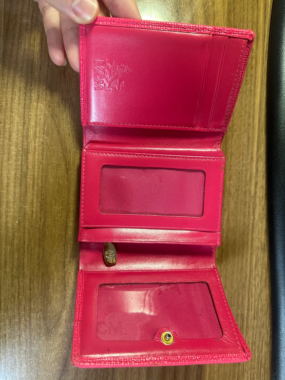 McM 핑크 반지갑 상품이미지3