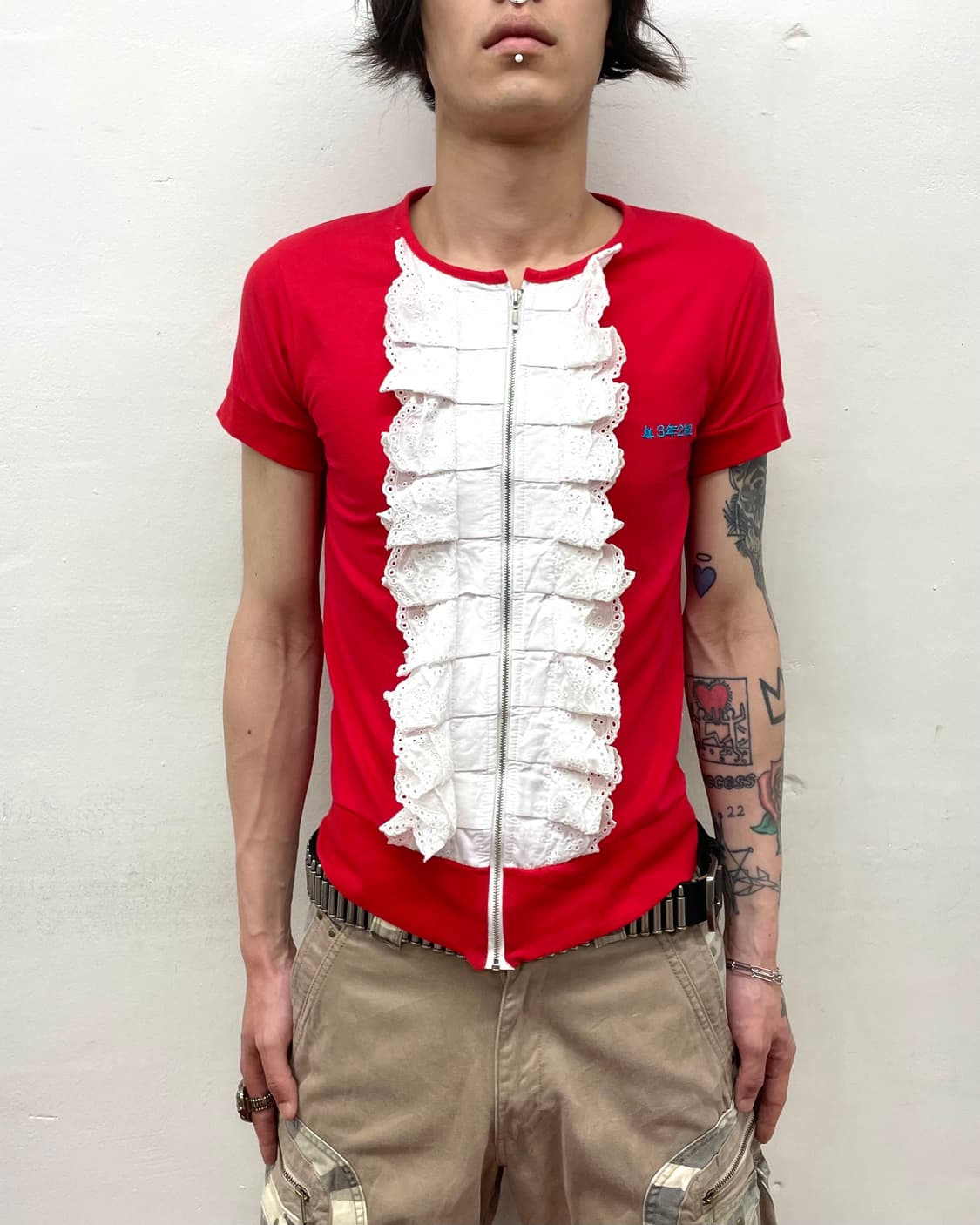 White lace-decorated zip-up T-shirt 상품이미지1