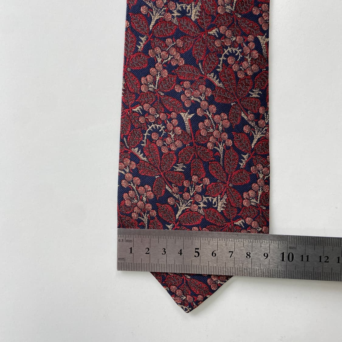 입생로랑(YSL) 명품 정품 넥타이 상품이미지8