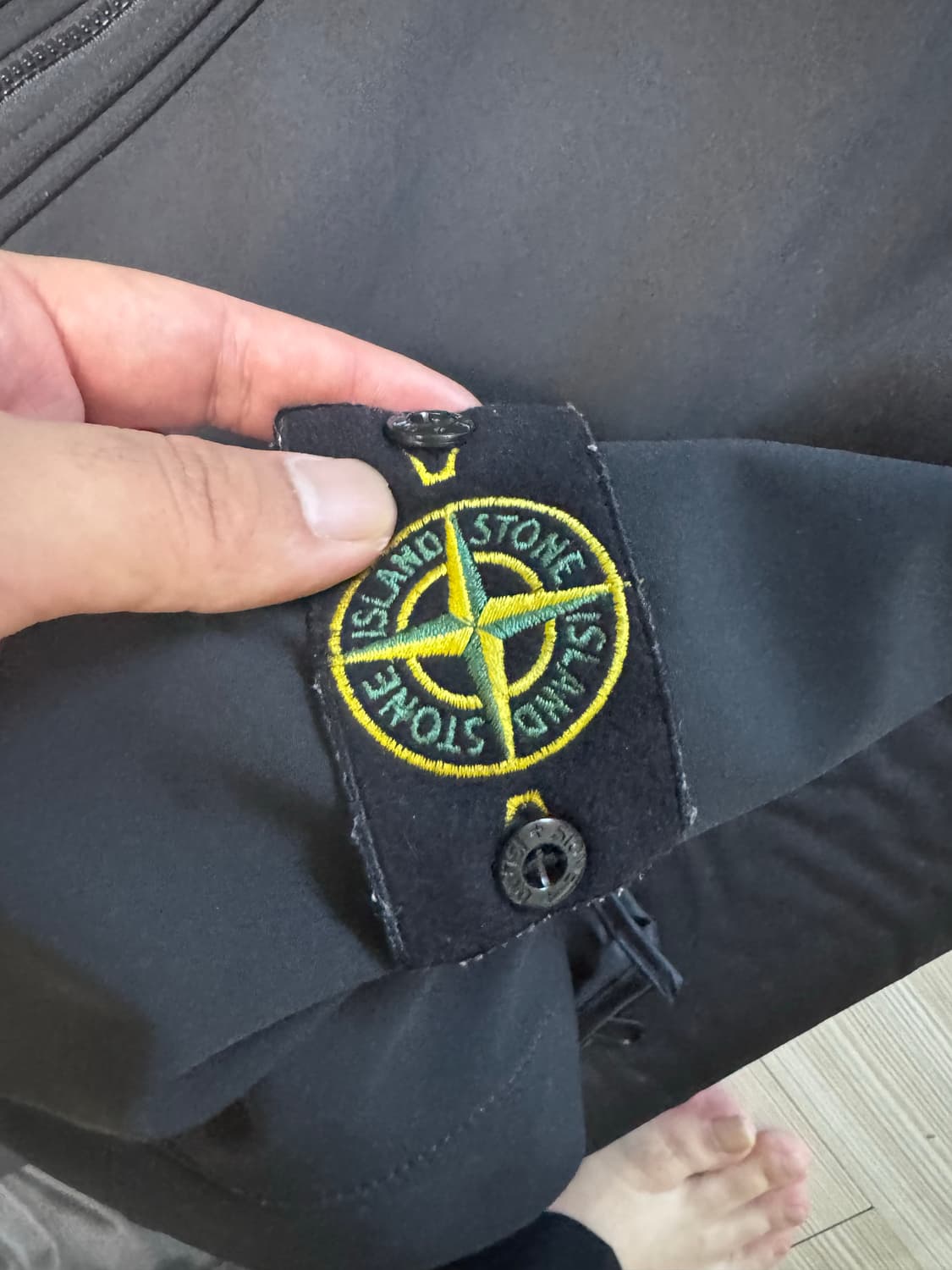 스톤아일랜드 소프트쉘 자켓 xl 상품이미지2