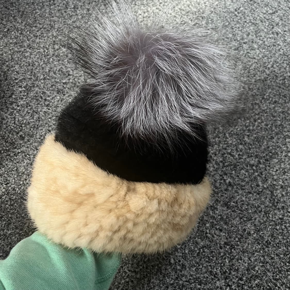 밍크 방울 비니 상품이미지2