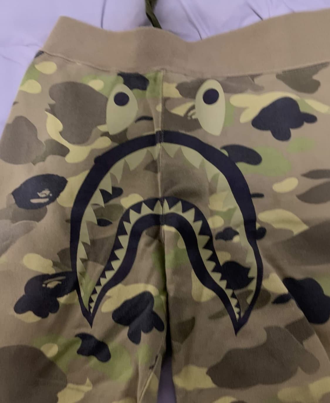 베이프 언디핏 녹계 쇼츠 반바지 상품이미지2