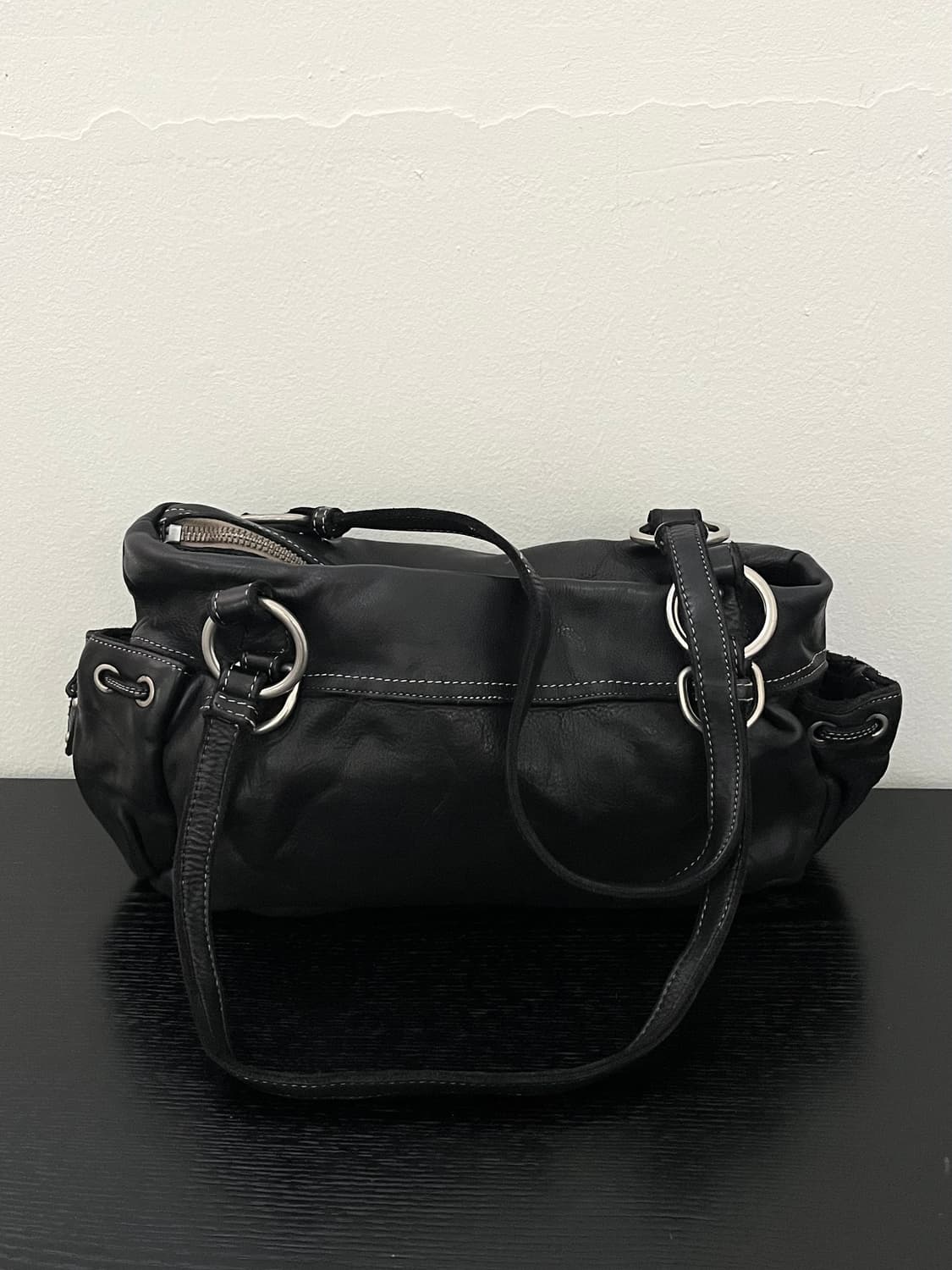 italy 플라워키링 레더 숄더백 상품이미지5