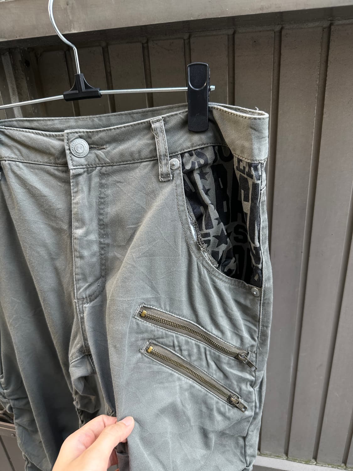 00s vintage khaki shirring zipper pants 상품이미지3