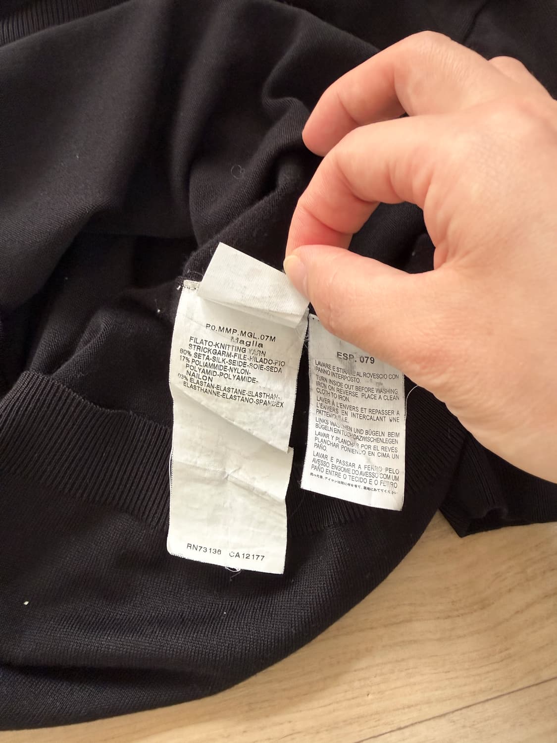 막스마라 반팔 터틀넥 실크 니트 상품이미지3