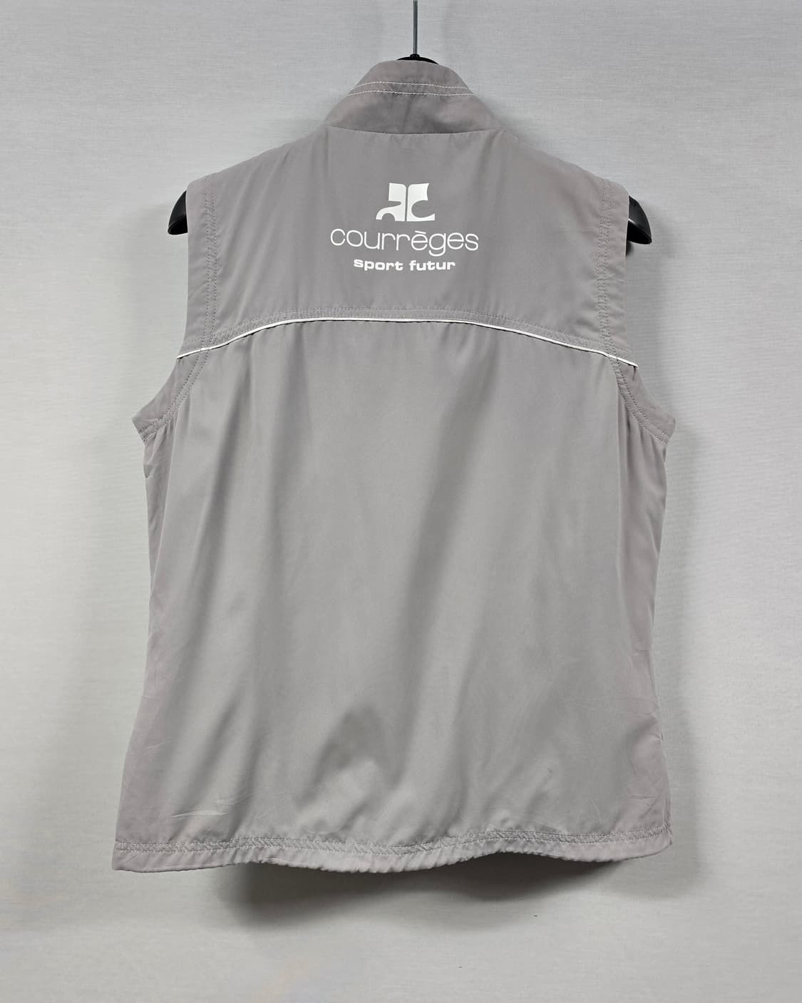 Courreges 꾸레쥬 그레이 로고 베스트 38 상품이미지5