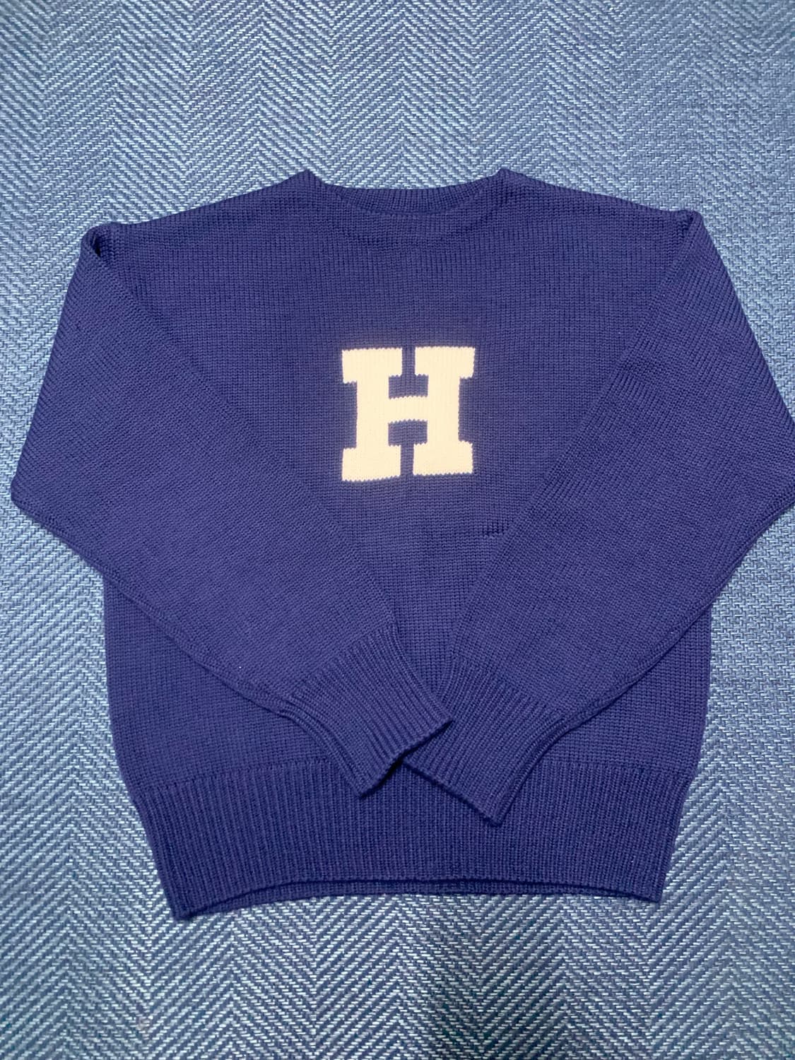 헤리티지플로스 알파벳 니트 네이비 L 상품이미지1