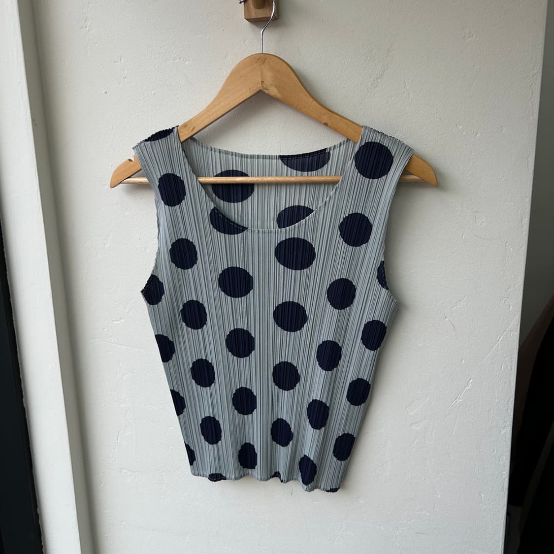 16474 - 이세이 미야케 플리츠 플리즈 슬리브리스 상품이미지2