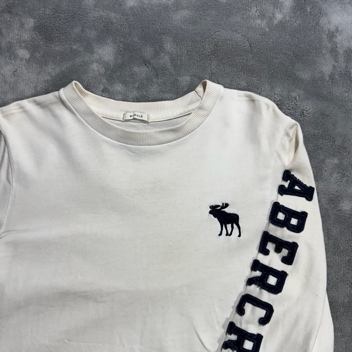 아베크롬비 스몰로고 슬리브 상품이미지3