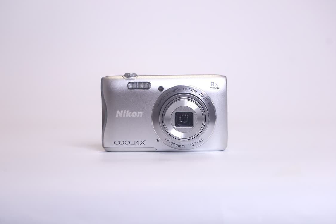 니콘 쿨픽스 S3700 실버 상품이미지1